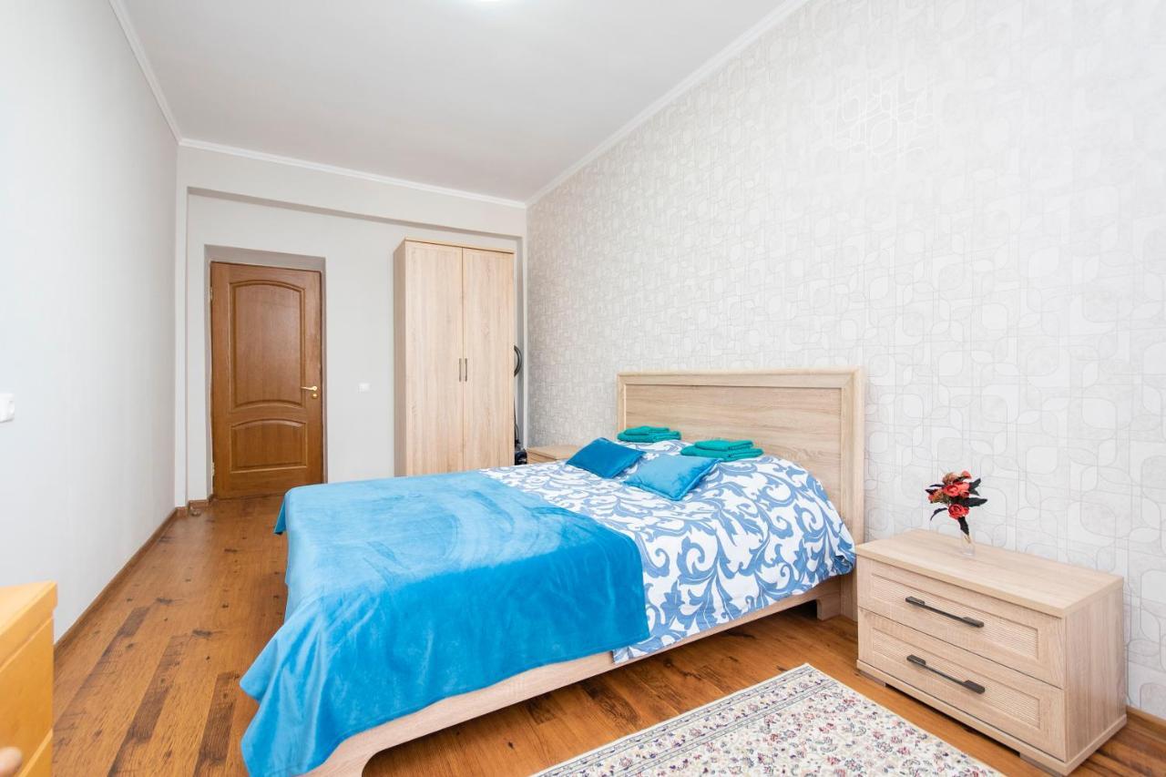 Comfortable Apartment In The Golden Square. Almaty Exterior photo
